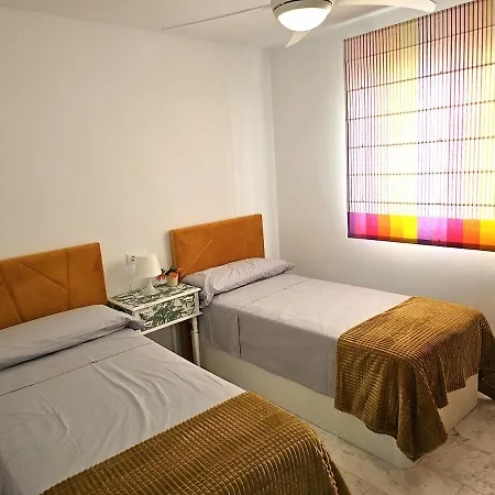 Luz De La Marina La Herradura (Granada)